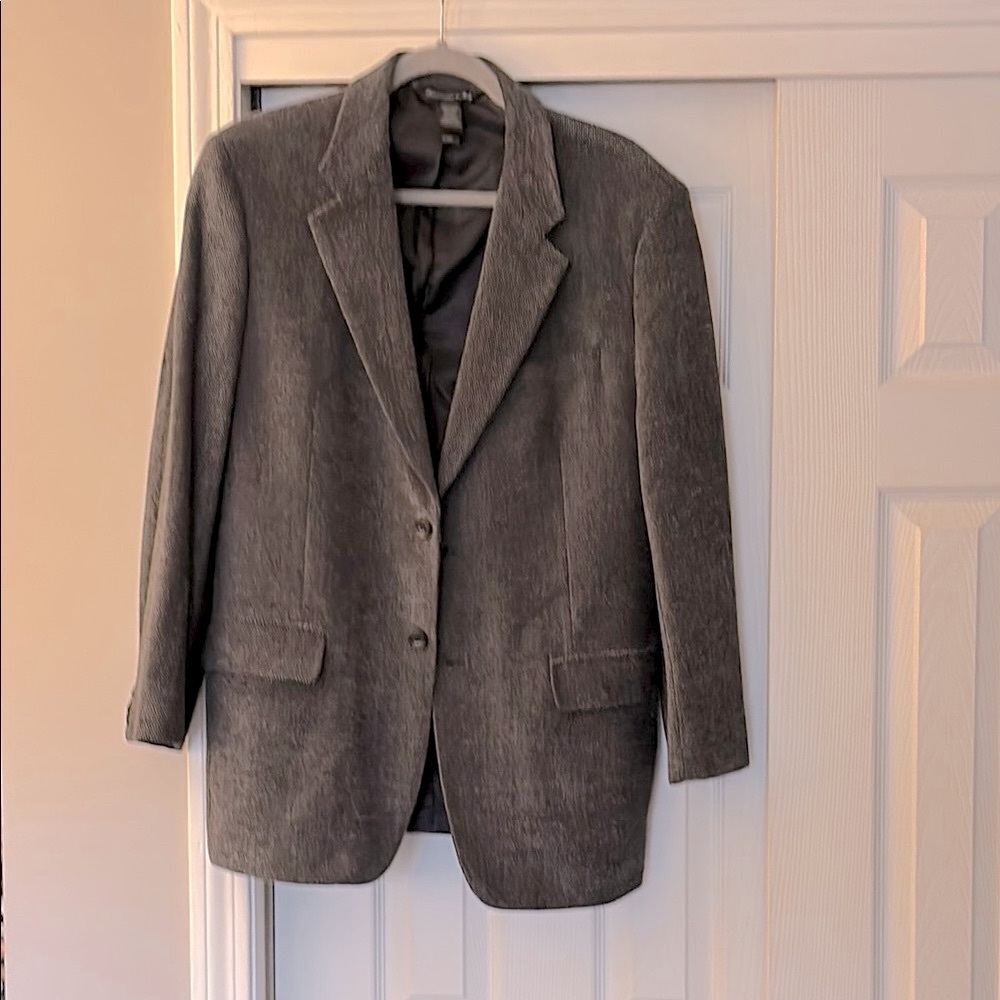 Claiborne Classic Gray Men's wool blend Blazer!!